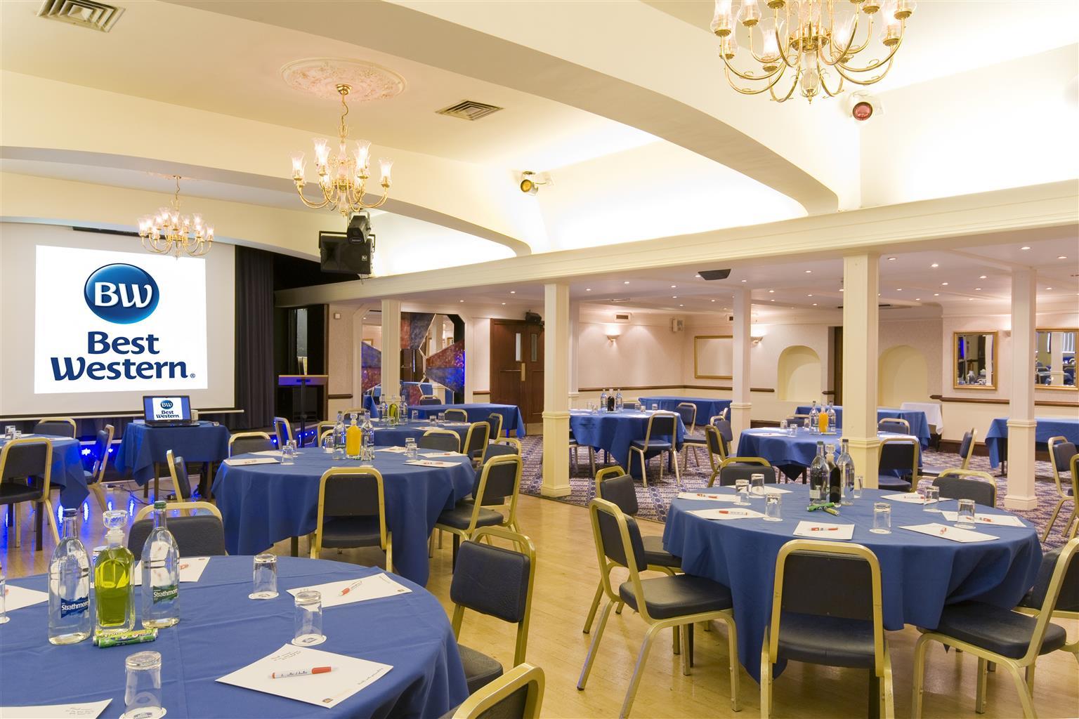 Best Western Reading Calcot Hotel Extérieur photo